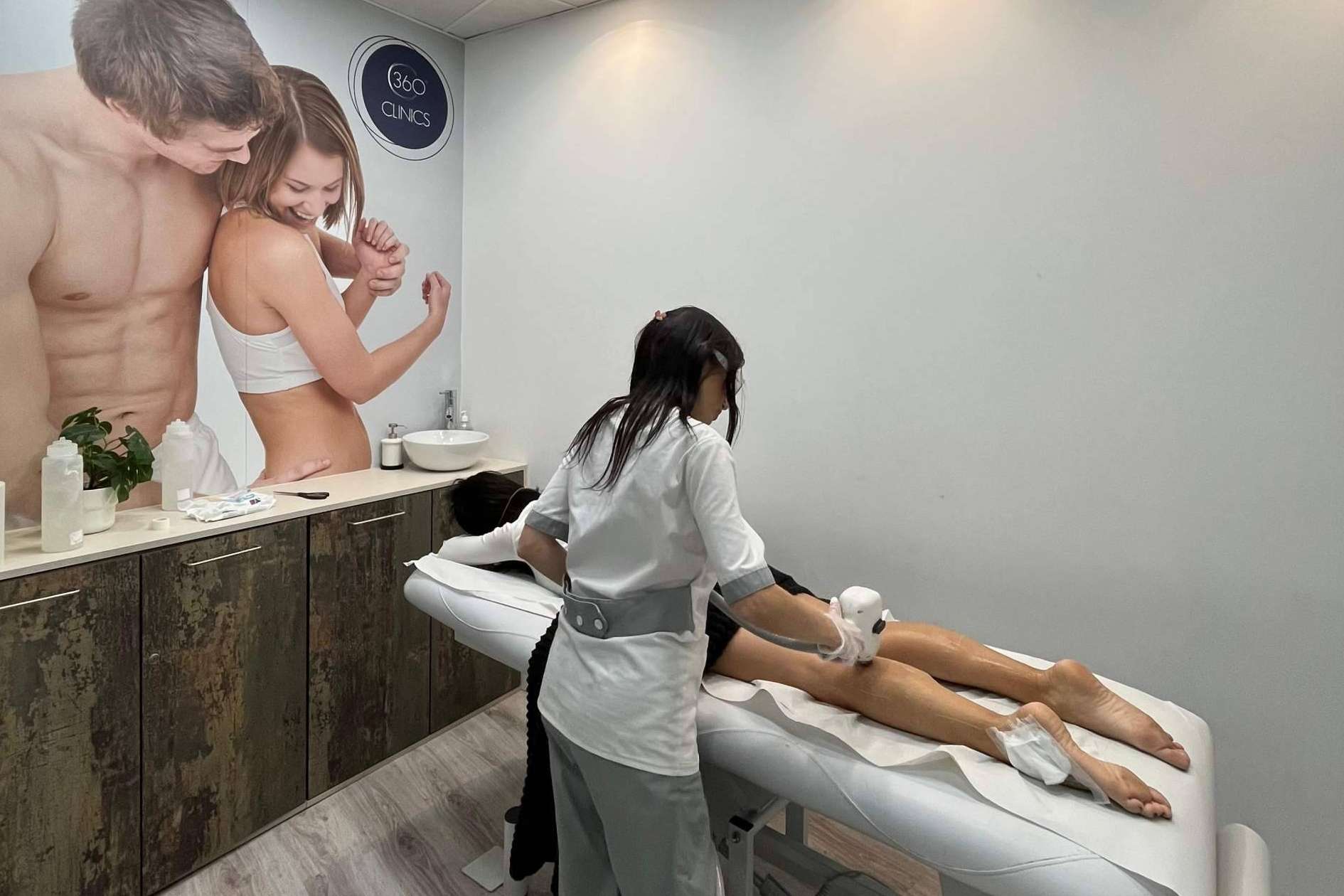 360Clinics ofrece soluciones avanzadas en depilación láser definitiva para una piel cuidada y libre de vello