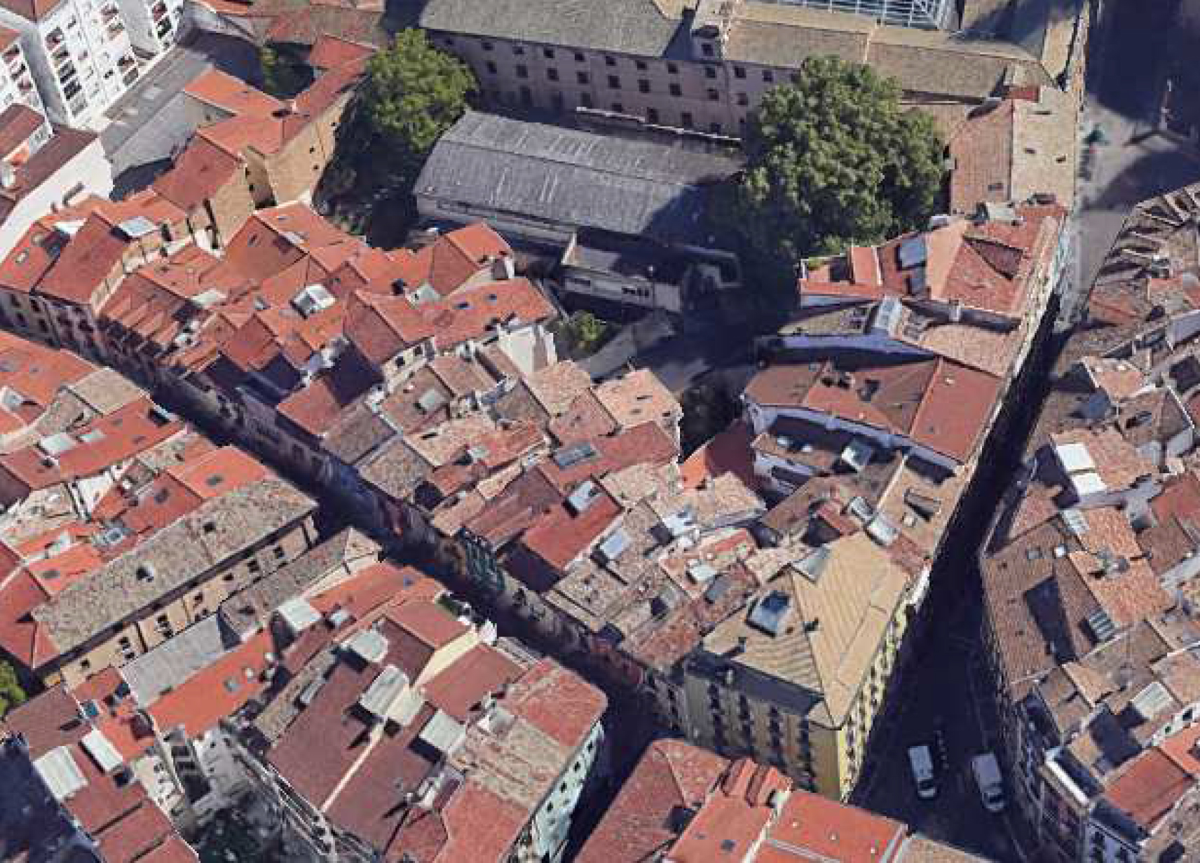 Pamplona impulsará en septiembre la creación de una nueva plaza pública en Navarrería con el derribo del Oscus