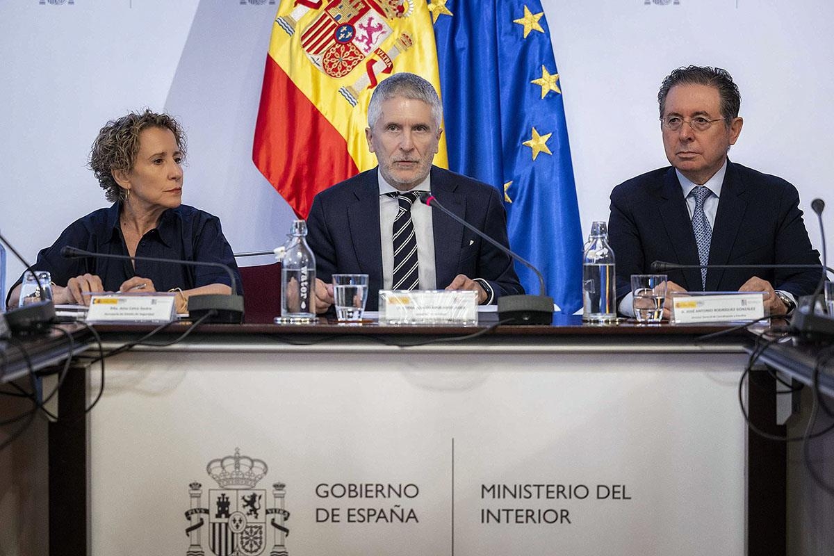 Interior señala como “objetivos prioritarios” a los grupos de extrema derecha en su estrategia contra delitos de odio
