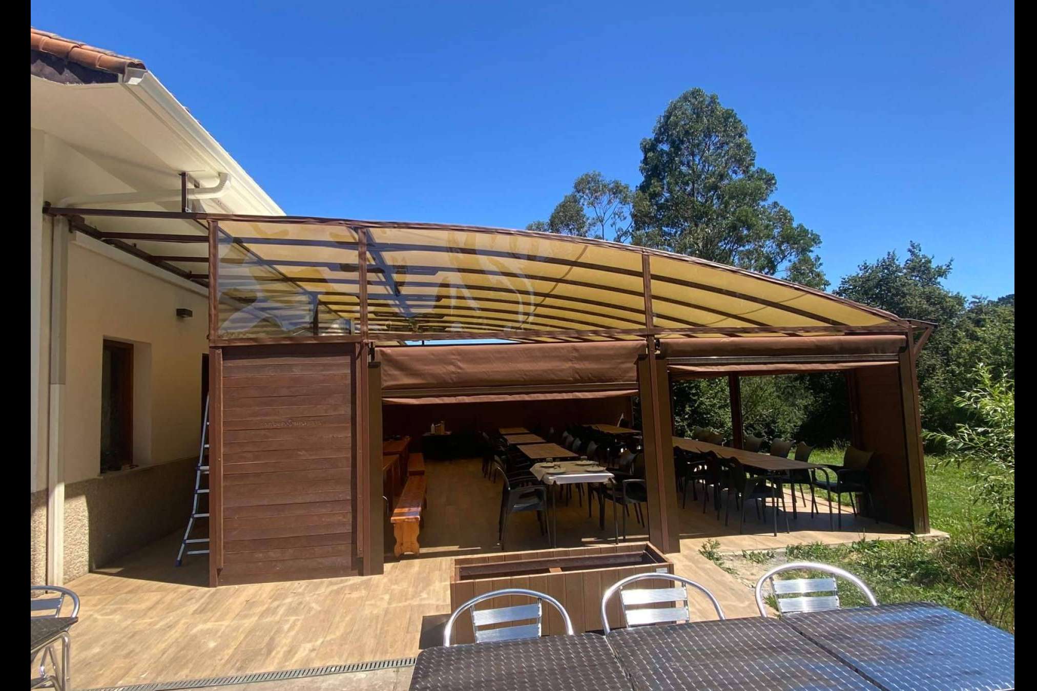 La protección solar en hoteles se refuerza con las propuestas integrales de Bilbotoldo