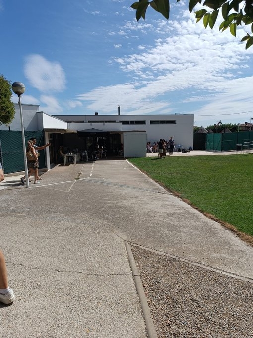 Un niño, salvado en Fontellas tras atragantarse con un caramelo en las piscinas  
