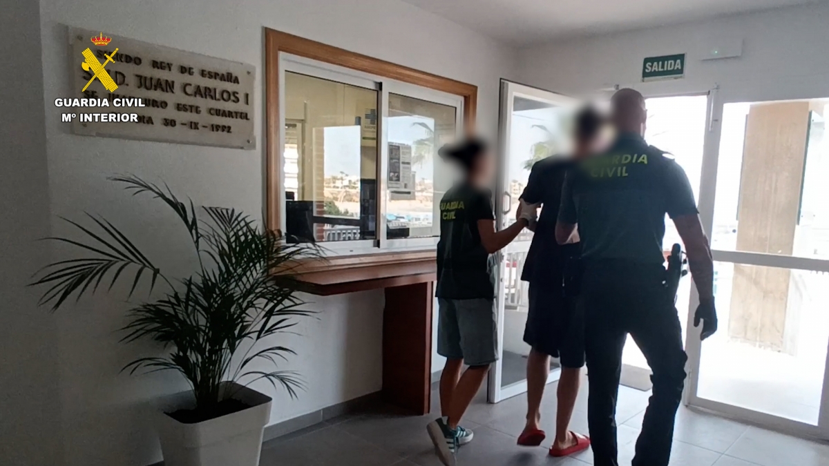 Detienen a tres personas por un tiroteo en Pilar de la Horadada que dejó dos heridos graves