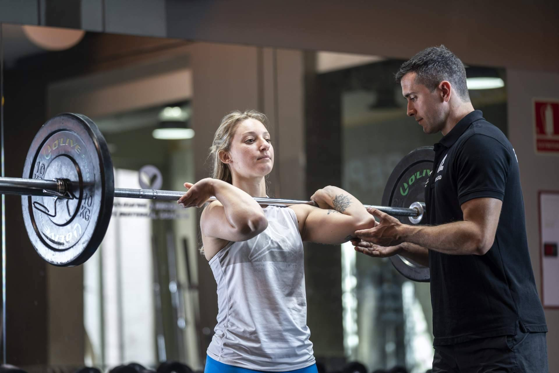 Entrenador Personal Barcelona; servicios especializados en nutrición, lesiones y entrenamiento online